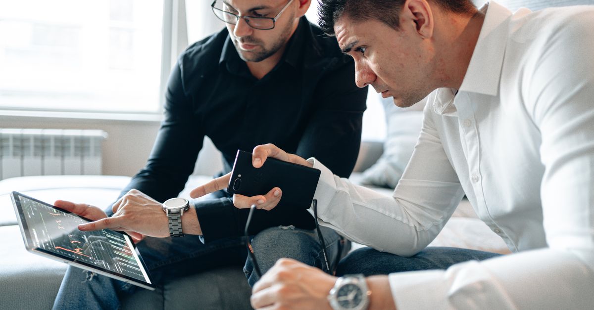 Digital transformation to <em>enhance business efficiency</em>